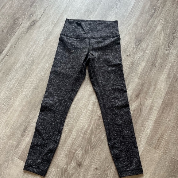 Lululemon Wunder Under Leggings - Picture 1 of 4